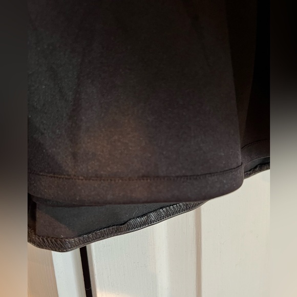 NWT 🖤 FAUX Leather , Lined , Pleated , Mini Skirt with POCKETS! Zipper on Back - Picture 9 of 12